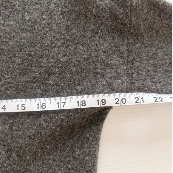 Madewell Charcoal Gray 100% Merino Wool Big Button Shoulder Sweater Dress Size S - Picture 7 of 8